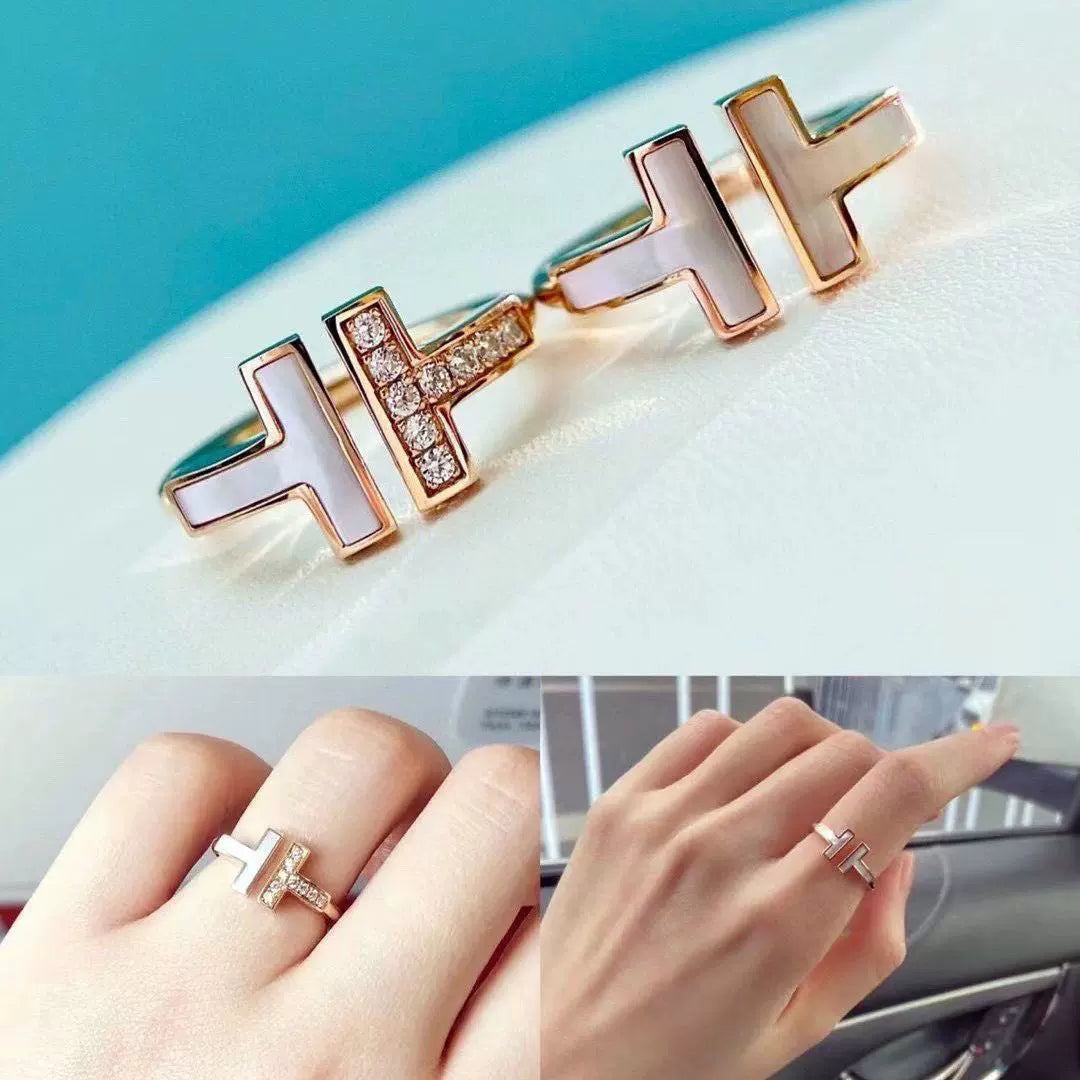 Double T Ring