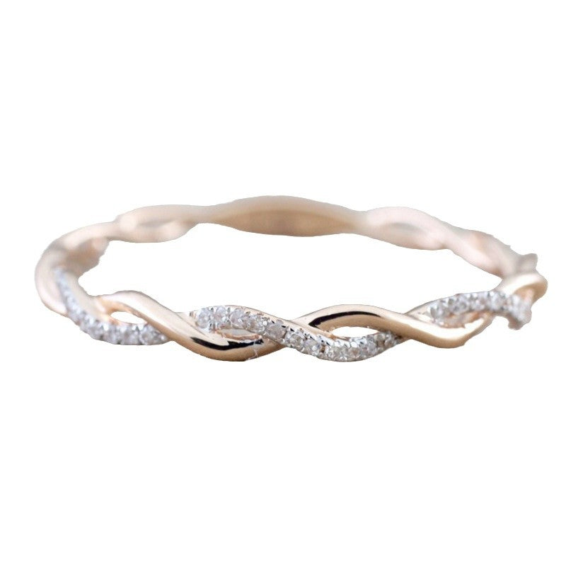 Loop half diamond ring